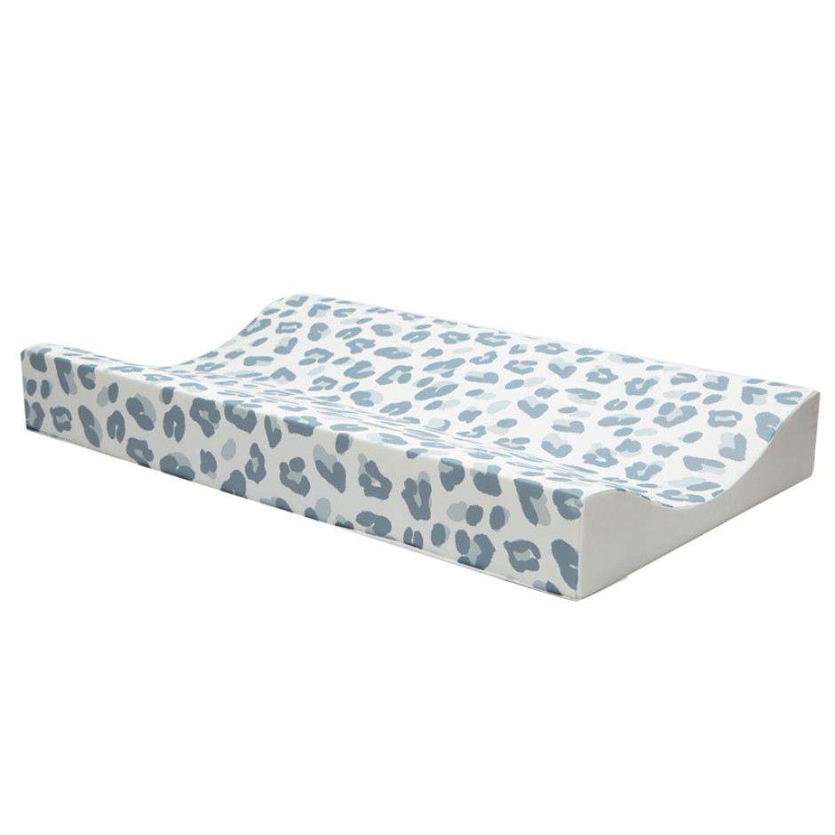 Afb: Aankleedkussen 72x44 cm Leopard Blue